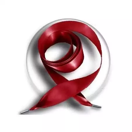 Lacets larges en satin rouge. pour vos chaussures