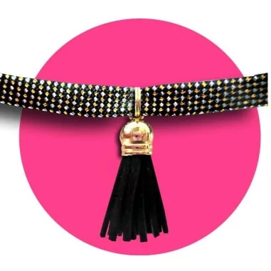 Envie de décorer vos chaussures ? Décorations Pompons-glands noirs