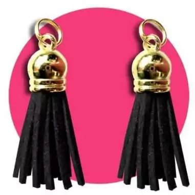 Envie de décorer vos chaussures ? Décorations Pompons-glands noirs