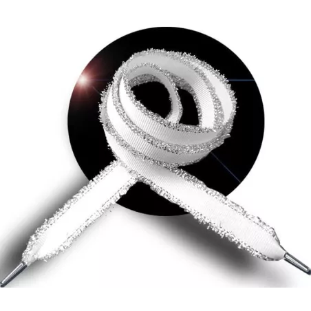 Lacets blancs franges argentées pour vos chaussures