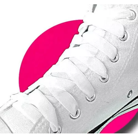 Lacets fins en velours blanc. pour vos chaussures