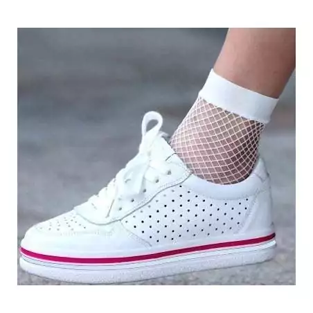 Chaussettes résille blanche pour vos jolis pieds Chaussettes résille blanche pour vos jolis pieds