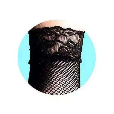 Chaussettes noires résille & dentelle pour vos jolis pieds