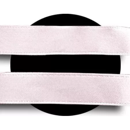 Lacets larges en satin rose poudré pour vos chaussures