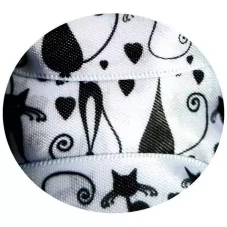 Lacets satin large blanc & motifs chats pour vos chaussures Lacets satin large blanc & motifs chats pour vos chaussures