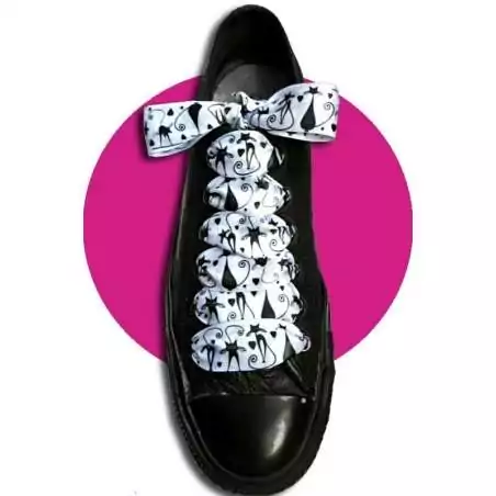 Lacets satin large blanc & motifs chats pour vos chaussures Lacets satin large blanc & motifs chats pour vos chaussures