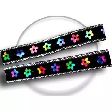 Lacets velours noir fleurs sequins colorées pour vos chaussures