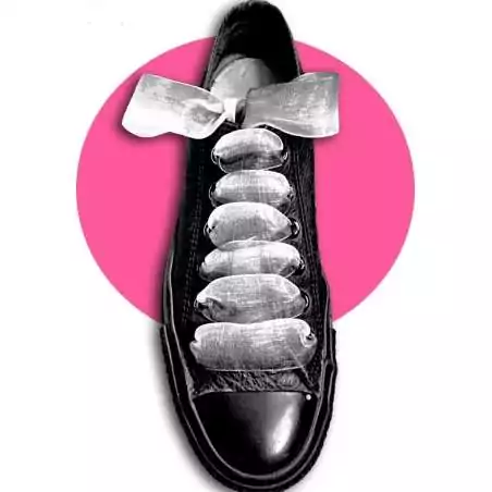 Lacets organdi dégradé de gris à noir. pour vos chaussures Lacets organdi dégradé de gris à noir. pour vos chaussures