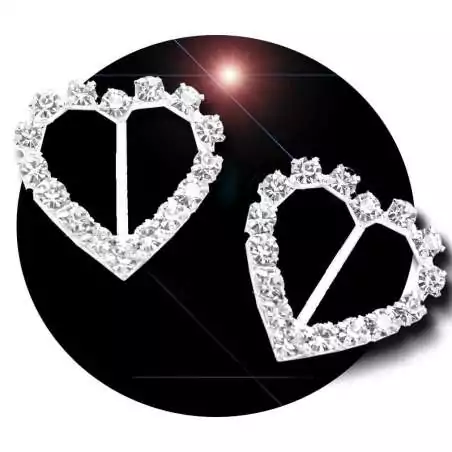 Envie de décorer vos chaussures ? Décorations coeur & diamants Envie de décorer vos chaussures ? Décorations coeur & diamants
