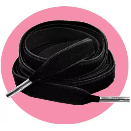 Lacets fins en velours noir pour vos chaussures