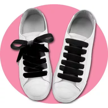 Lacets fins en velours noir pour vos chaussures