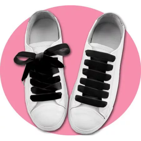 Lacets fins en velours noir pour vos chaussures