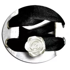 Décorations de lacets de chaussures fleur rose blanche.…