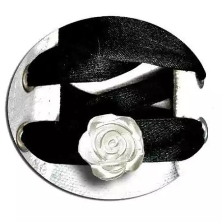 Envie de décorer vos chaussures ? Décorations Rose blanche