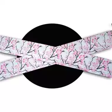 Lacets satin large blanc fleurs de cerisiers pour vos chaussures