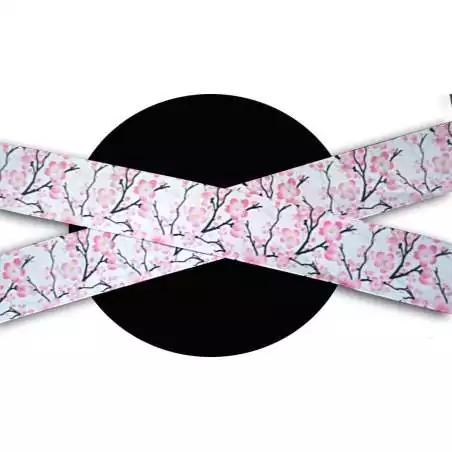 Lacets satin large blanc fleurs de cerisiers pour vos chaussures
