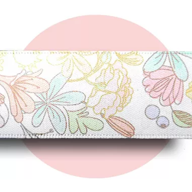 Lacets satin blanc fleurs poudrées&nbsp; pour vos chaussures