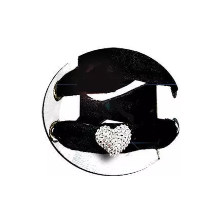 Envie de décorer vos chaussures ? Décorations coeurs…