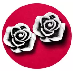 Décorations de lacets bijoux fleur rose noire en vente…