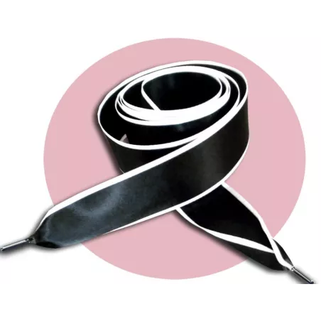 Lacets satin large noir&nbsp;gansé&nbsp;blanc pour vos chaussures