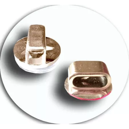 Envie de décorer vos chaussures ? Décorations coeurs…