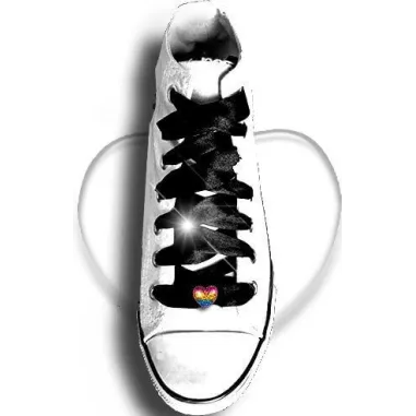 Envie de décorer vos chaussures ? Décorations coeurs…