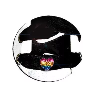 Envie de décorer vos chaussures ? Décorations coeurs…