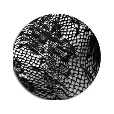 Chaussettes noires résille & dentelle pour vos jolis pieds