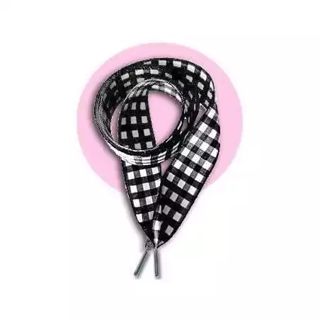 Lacets larges vichy noir & blanc pour vos chaussures