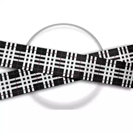 Lacets satin large noir carreaux écossais pour vos chaussures Lacets satin large noir carreaux écossais pour vos chaussures