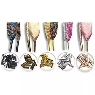 Lacets satin large blanc diagramme coeurs pour vos chaussures