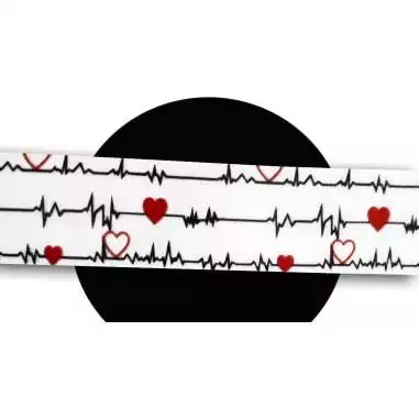 Lacets satin large blanc diagramme coeurs pour vos chaussures