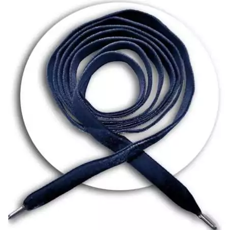 Lacets fins en velours ras marine pour vos chaussures Lacets fins en velours ras marine pour vos chaussures