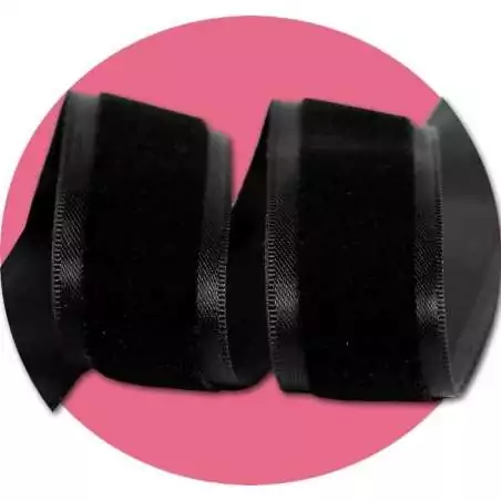 Lacets fins velours noir gansé pour vos chaussures Lacets fins velours noir gansé pour vos chaussures