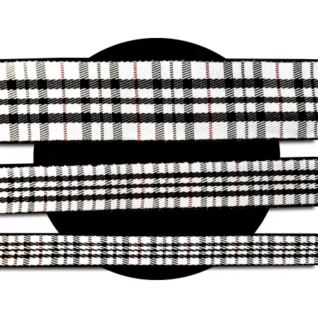 Lacets de chaussures larges rouges à carreaux écossais…