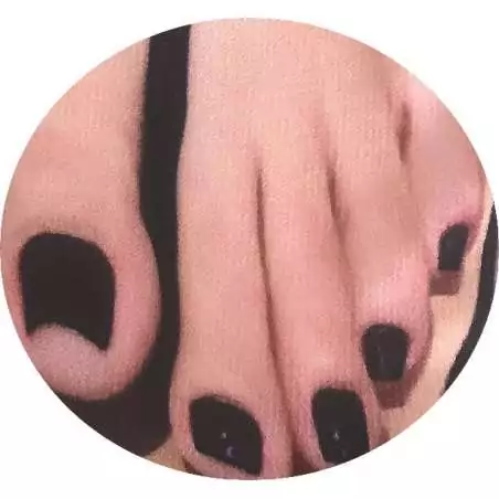 Socquettes tongs noires pour vos jolis pieds