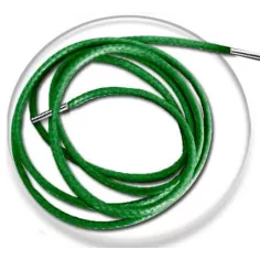 Lacets fins cirés en vert gazon pour vos chaussures