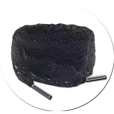 Lacets en dentelle noire pour vos chaussures