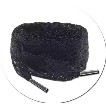 Lacets en dentelle noire pour vos chaussures