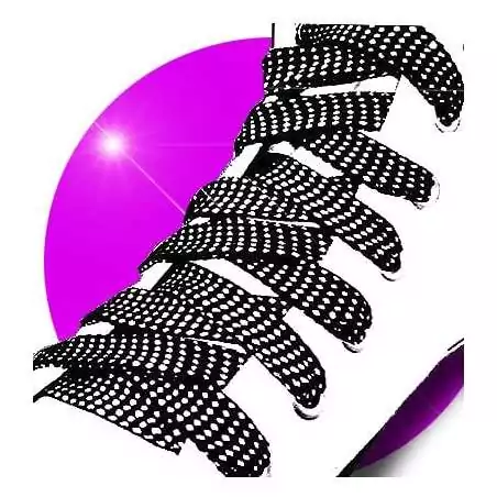 Lacets noirs facettes argentées pour vos chaussures Lacets noirs facettes argentées pour vos chaussures