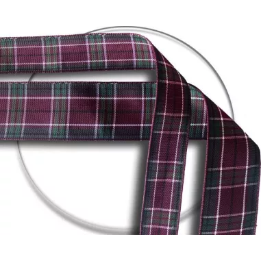 Lacets écossais carreaux rouges en vente en boutique en…