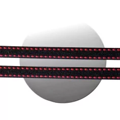 Lacets noirs surpiqués en rouge pour vos chaussures 2