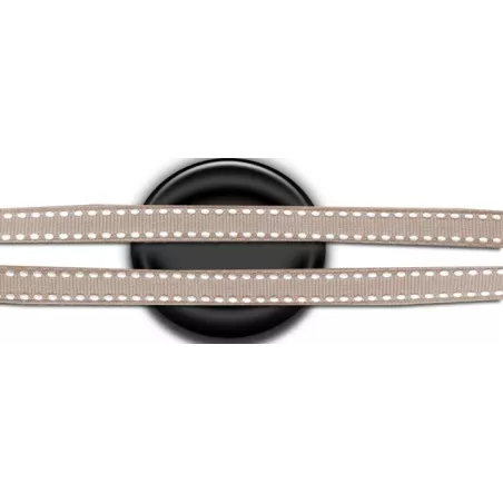 Lacets beiges blancs à surpiqures fantaisie en vente en…