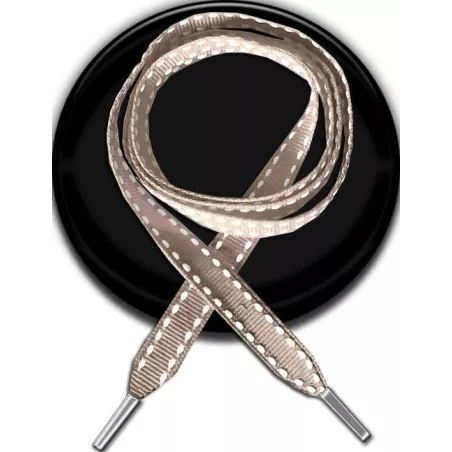 Lacets beiges blancs à surpiqures fantaisie en vente en…