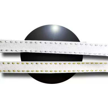 Lacets&nbsp;blancs&nbsp;surpiqûres argentées ou dorées pour vos…