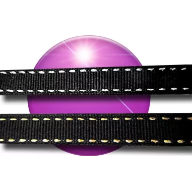 Lacets noirs surpiqûres argentées ou dorées pour vos…