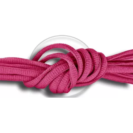 Lacets de chaussures roses framboise en couleur ronds…