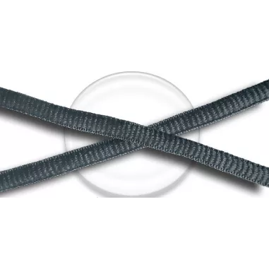 Lacets de chaussures roses framboise en couleur ronds…