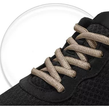 Lacets de chaussures bruns, ronds en couleur et fantaisie…