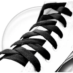 Lacets plats noirs pour vos chaussures